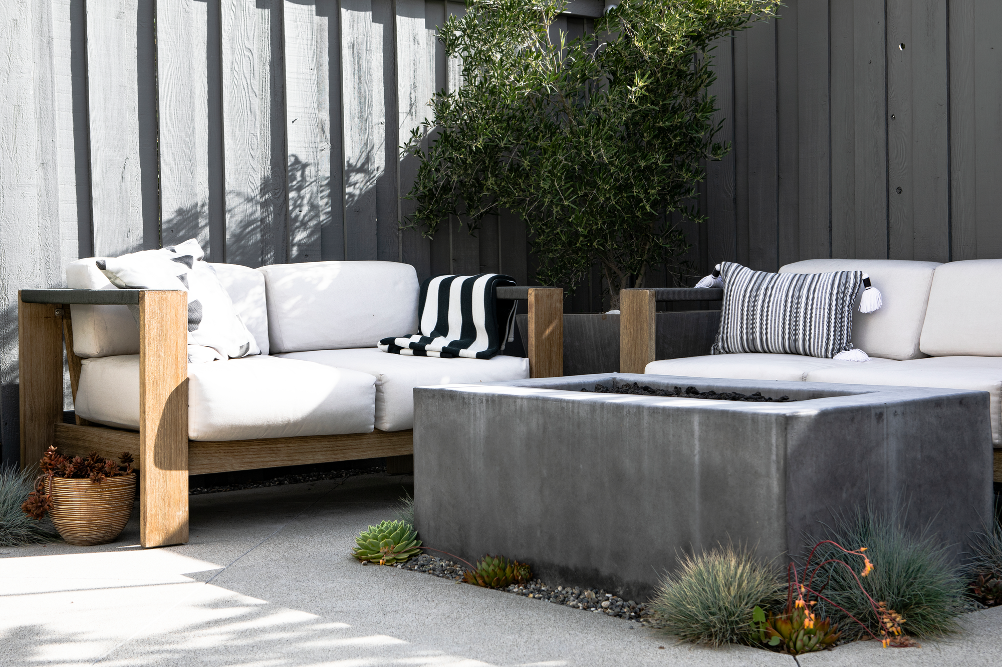 Transform Your Outdoor Space with Concrete Furniture